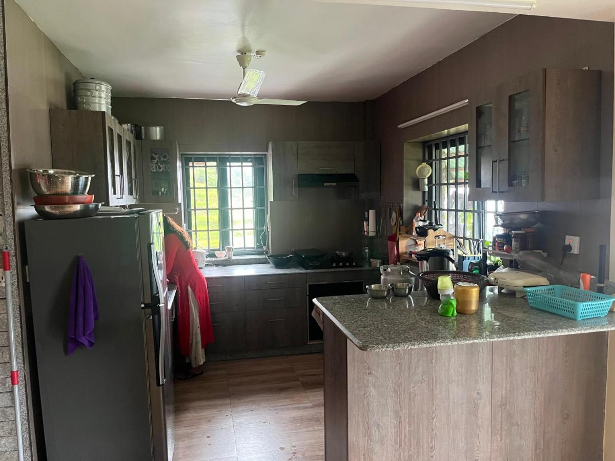 The North Face Inn'S Homestay Pokhara Exteriör bild