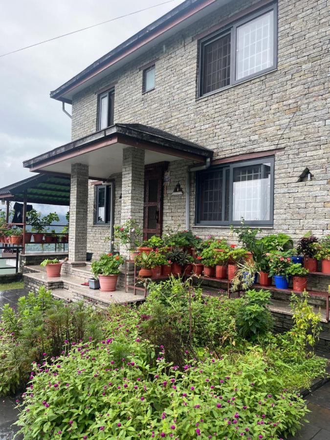 The North Face Inn'S Homestay Pokhara Exteriör bild