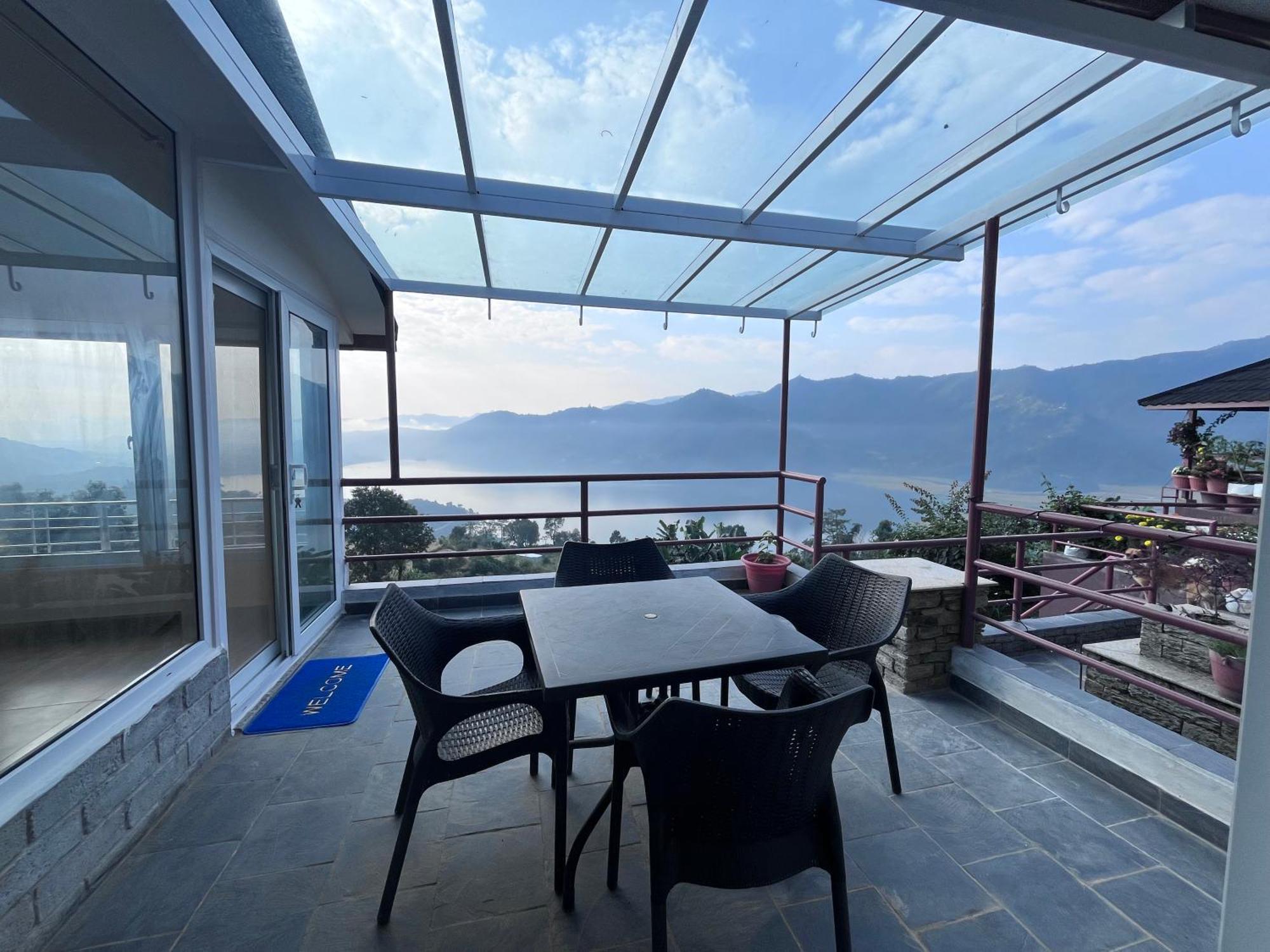 The North Face Inn'S Homestay Pokhara Exteriör bild